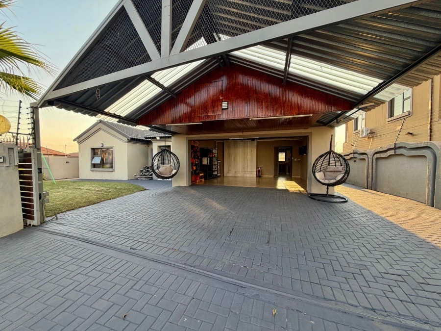 3 Bedroom Property for Sale in Brits North West